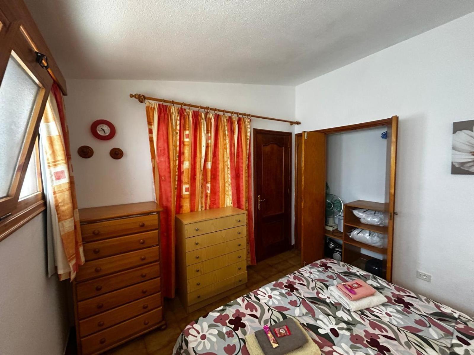 Vista Mar Y Piscina Climatizada Apartman Arona  Kültér fotó
